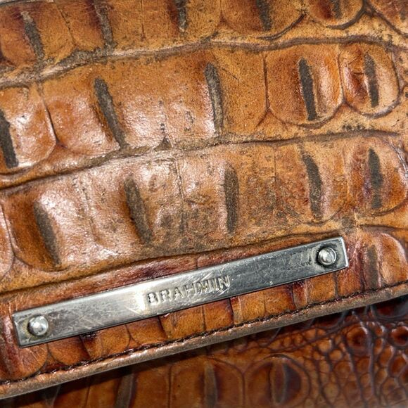 Brahmin Melbourne Wallet Embossed Brown Leather - Picture 16 of 16